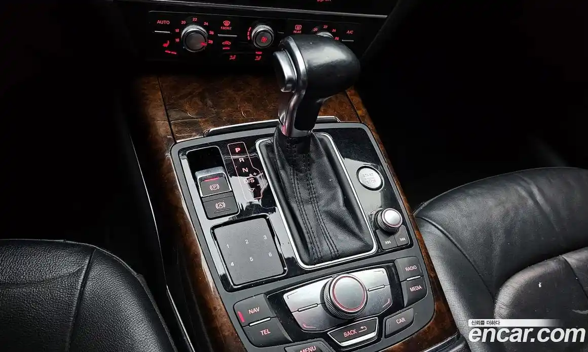 Audi A6 2015 3.0 гидро в Москве № 414662, фото 9