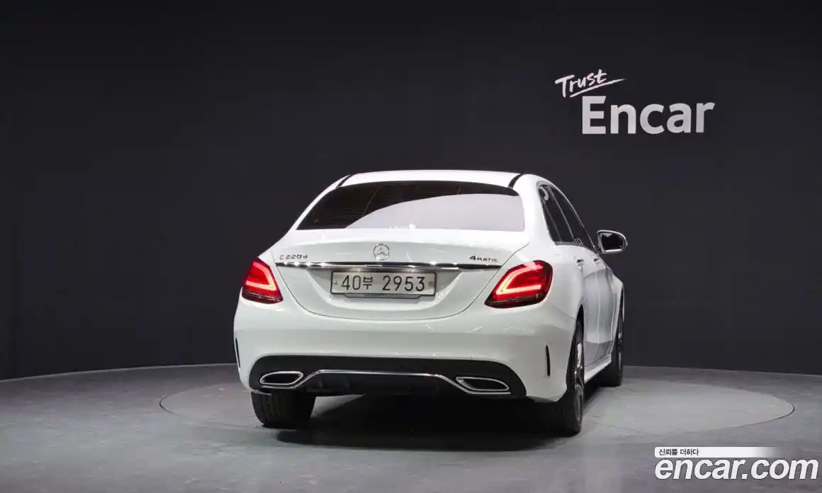 Mercedes-Benz C-Class 2019 1.9 гидро в Москве № 427192, фото 4