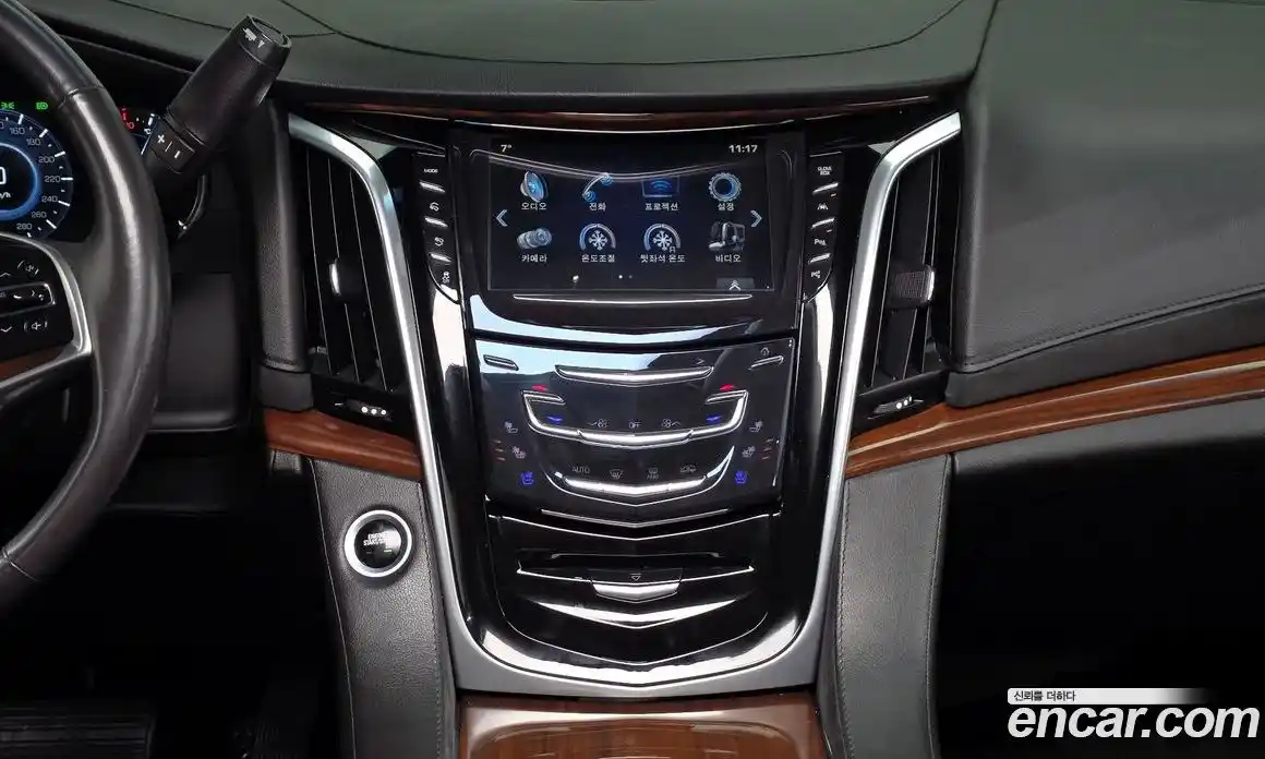 Cadillac Escalade 2018 6.2 гидро в Москве № 474674, фото 14