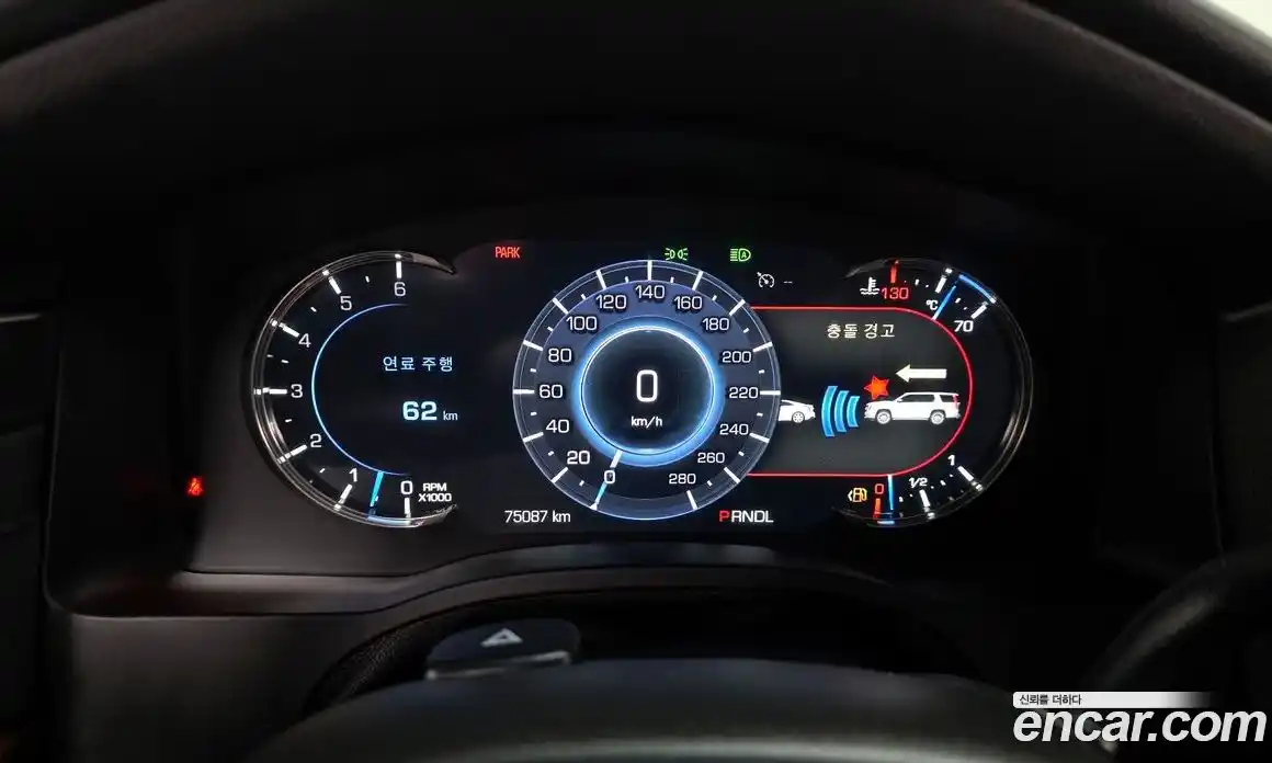 Cadillac Escalade 2018 6.2 гидро в Москве № 474674, фото 8