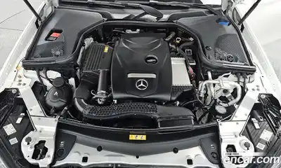 Mercedes-Benz E-Class 2020 2.0 гидро, миниатюра 6