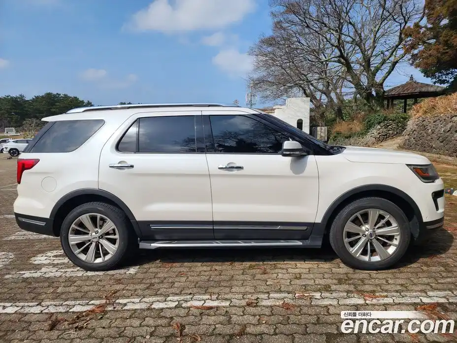 Ford Explorer 2019 2.3 гидро в Москве № 547500, фото 3
