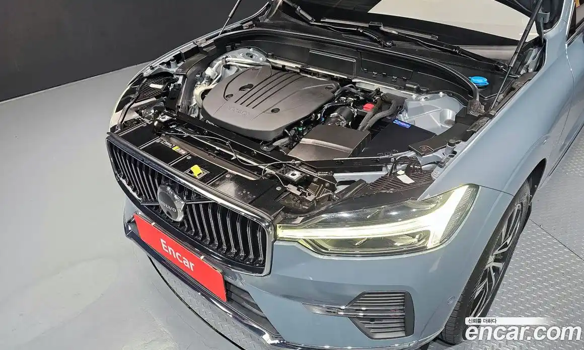 Volvo XC60 2022 2.0 гидро в Москве № 593613, фото 6