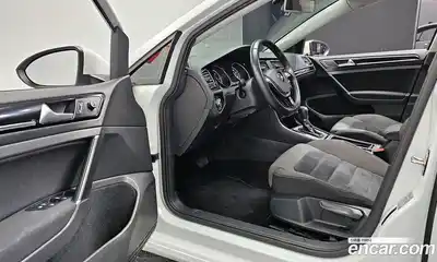 Volkswagen Golf 2013 2.0 гидро в Москве № 595624, миниатюра 10