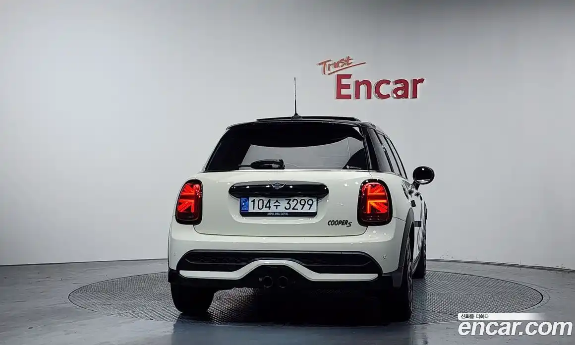 Mini Cooper 2022 2.0 гидро в Москве № 627732, фото 3