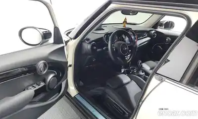Mini Cooper 2022 2.0 гидро в Москве № 627732, миниатюра 9