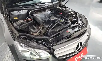 Mercedes-Benz E-Class 2014 2.0 гидро в Москве № 722971, миниатюра 6