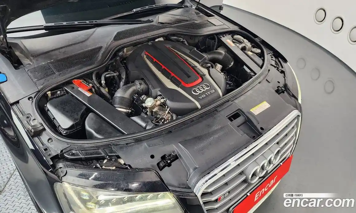 Audi S8 2013 4.0 гидро в Москве, фото 6