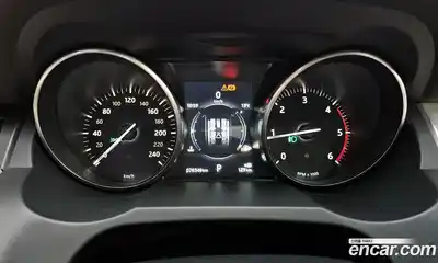 Land Rover Range-Rover Evoque 2017 2.0 гидро в Москве № 724442, миниатюра 8