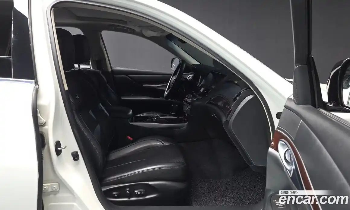 Infiniti M 2011 5.6 гидро в Москве № 746865, фото 11