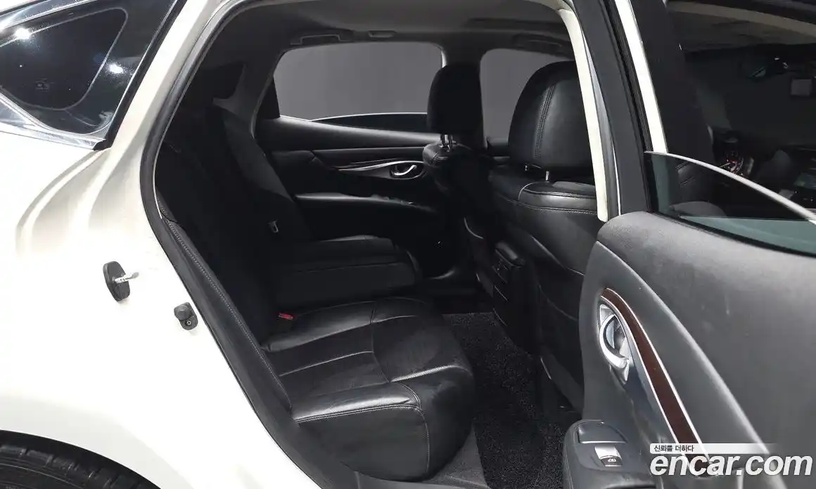 Infiniti M 2011 5.6 гидро в Москве № 746865, фото 12