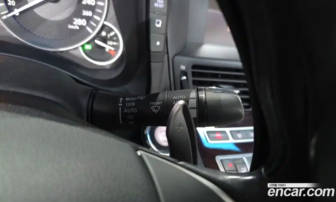 Infiniti M 2011 5.6 гидро в Москве № 746865, фото 18