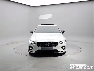 Volvo S60 2022 2.0 гидро в Москве № 749694, миниатюра 3