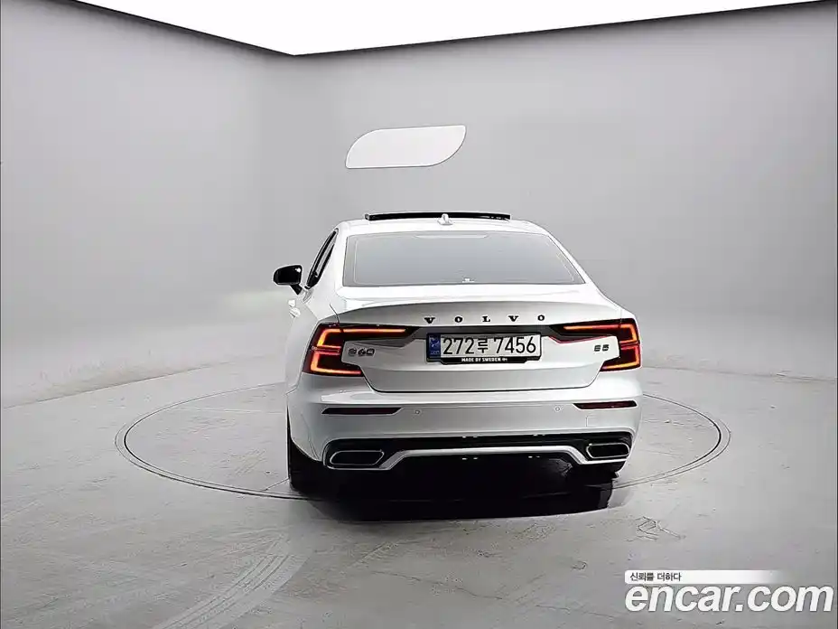 Volvo S60 2022 2.0 гидро в Москве № 749694, фото 4