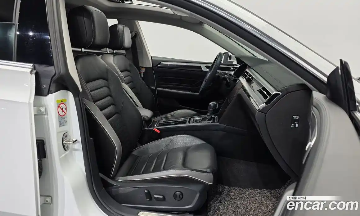Volkswagen Arteon 2022 2.0 гидро в Москве № 749968, фото 11
