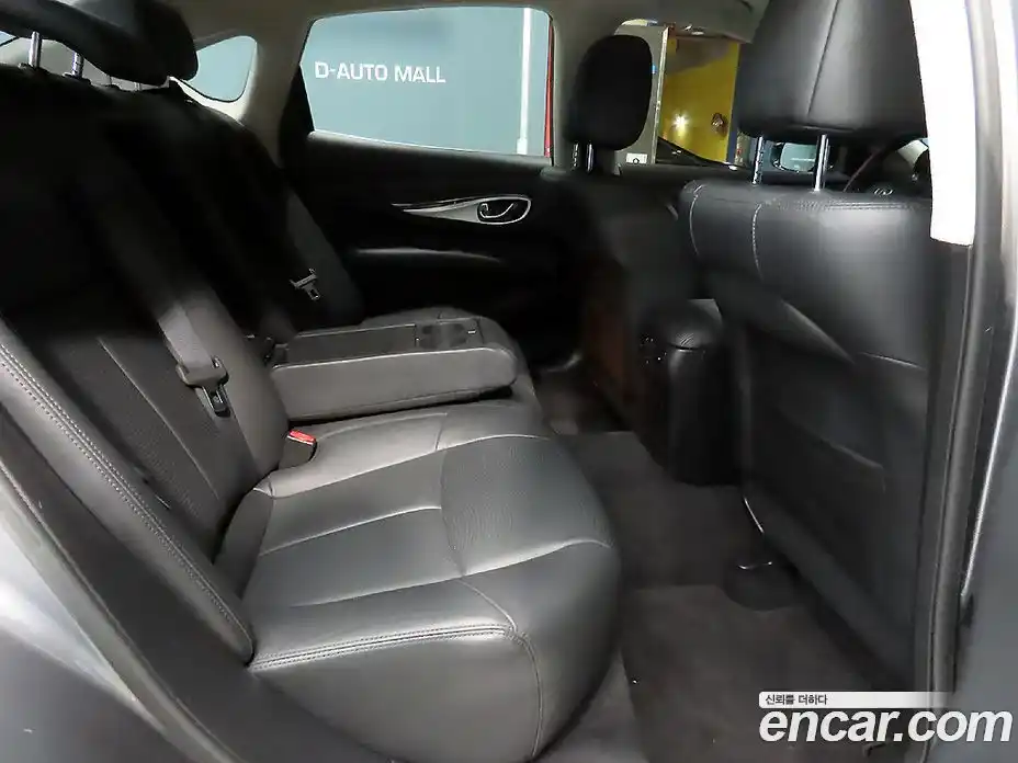 Infiniti Q70 2015 3.7 гидро в Москве № 759256, фото 15