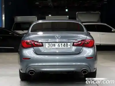Infiniti Q70 2015 3.7 гидро в Москве № 759256, миниатюра 4