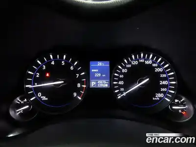 Infiniti Q70 2015 3.7 гидро в Москве № 759256, миниатюра 8