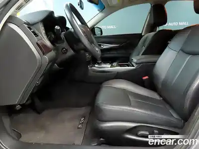 Infiniti Q70 2015 3.7 гидро в Москве № 759256, миниатюра 10