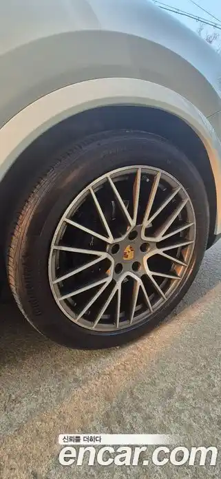 Porsche Cayenne 2023 3.0 гидро в Москве № 765801, миниатюра 9