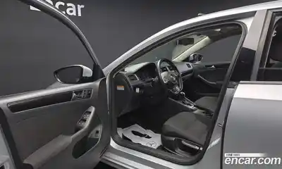 Volkswagen Jetta 2011 2.0 гидро в Москве № 767191, миниатюра 10