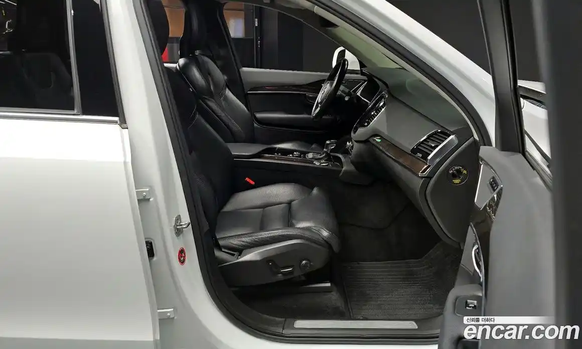Volvo XC90 2017 2.0 гидро в Москве № 801960, фото 11