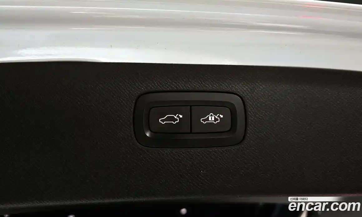 Volvo XC90 2017 2.0 гидро в Москве № 801960, фото 20