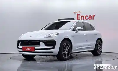 Porsche Macan, 2022