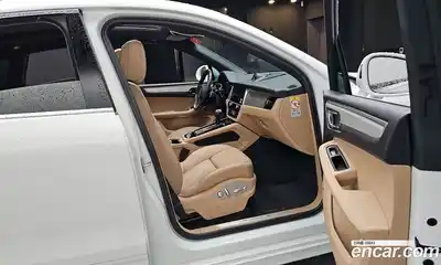 Porsche Macan 2022 2.9 гидро в Москве № 802091, миниатюра 11