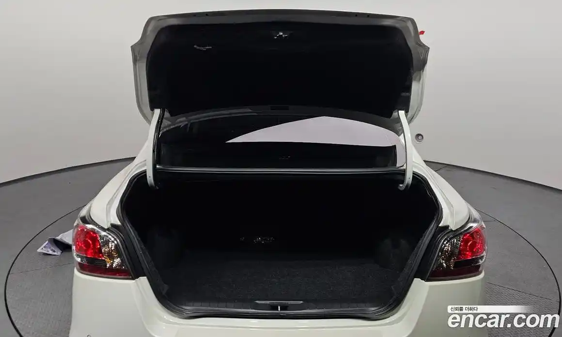 Nissan Altima 2016 2.5 гидро в Москве № 814372, фото 20