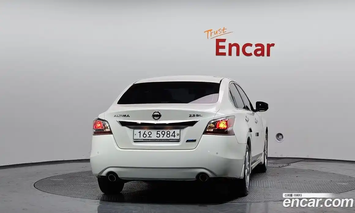 Nissan Altima 2016 2.5 гидро в Москве № 814372, фото 4