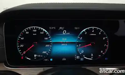 Mercedes-Benz E-Class 2022 2.0 гидро, миниатюра 7