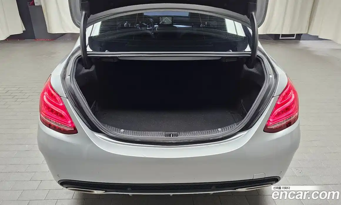 Mercedes-Benz C-Class 2017 2.0 гидро в Москве № 822593, фото 20