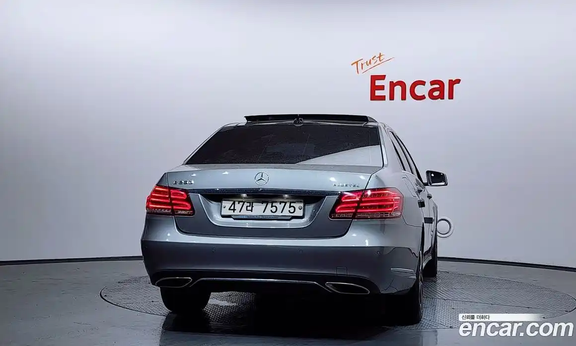 Mercedes-Benz E-Class 2015 2.1 гидро в Москве № 822785, фото 4