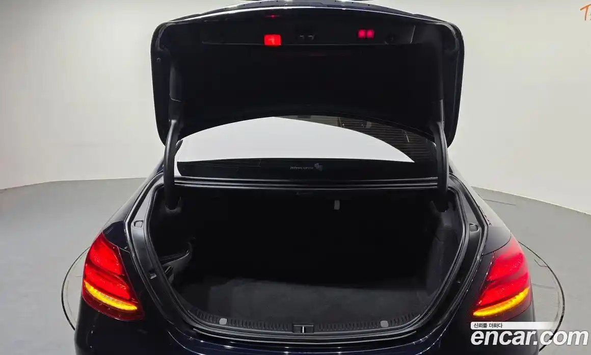 Mercedes-Benz E-Class 2019 2.0 гидро, фото 20