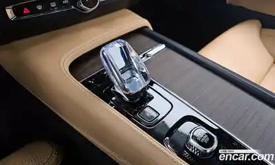 Volvo S90 2023 2.0 гидро в Москве № 823936, миниатюра 9