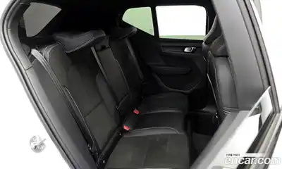 Volvo XC40 2022 0.2 гидро в Москве № 823941, миниатюра 12