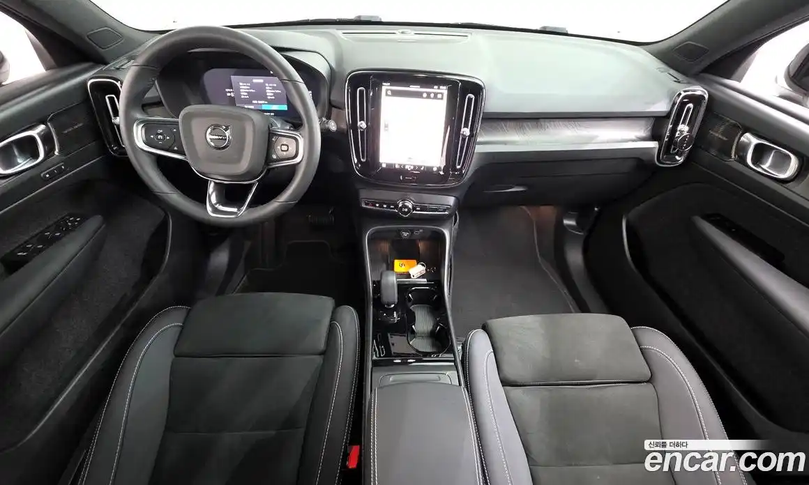 Volvo XC40 2022 0.2 гидро в Москве № 823941, фото 7