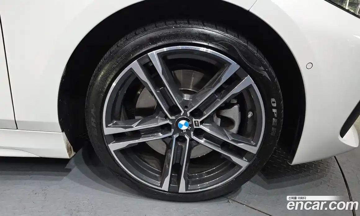 BMW 1-Series 2023 2.0 гидро в Москве, фото 5