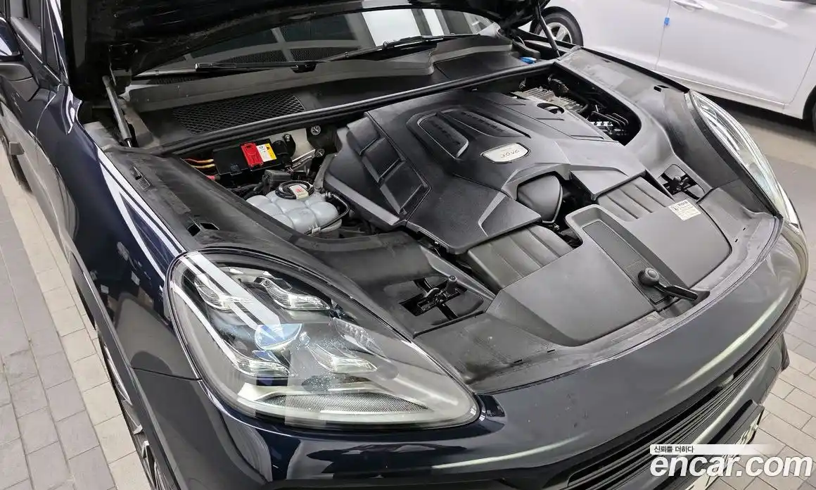 Porsche Cayenne 2019 3.0 гидро в Москве № 860776, фото 6