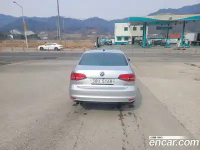 Volkswagen Jetta 2015 2.0 гидро в Москве № 862665, миниатюра 4