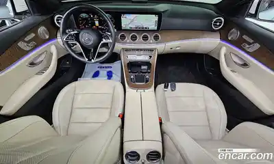 Mercedes-Benz E-Class 2022 2.0 гидро, миниатюра 7