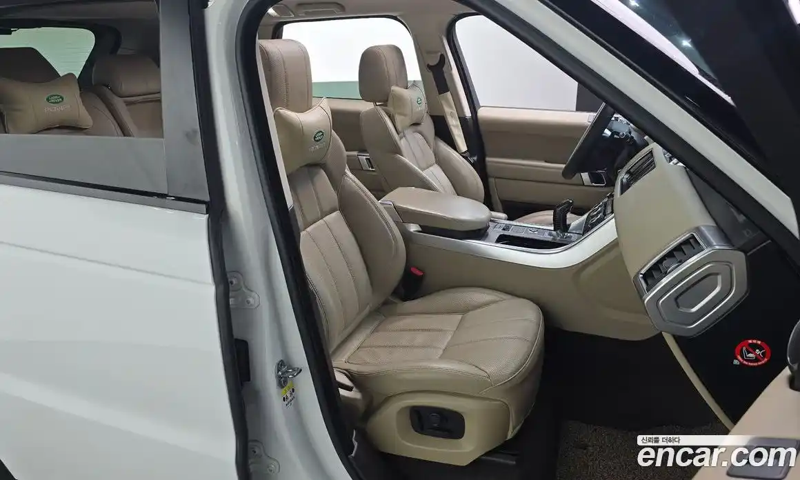 Land Rover Range-Rover Sport 2016 3.0 гидро в Москве № 894997, фото 12