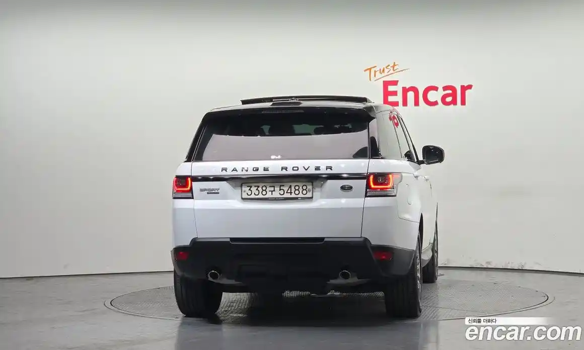 Land Rover Range-Rover Sport 2016 3.0 гидро в Москве № 894997, фото 4