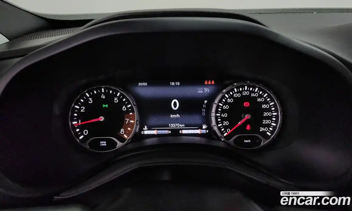 Jeep Renegade 2023 1.3 гидро в Москве № 896448, фото 7