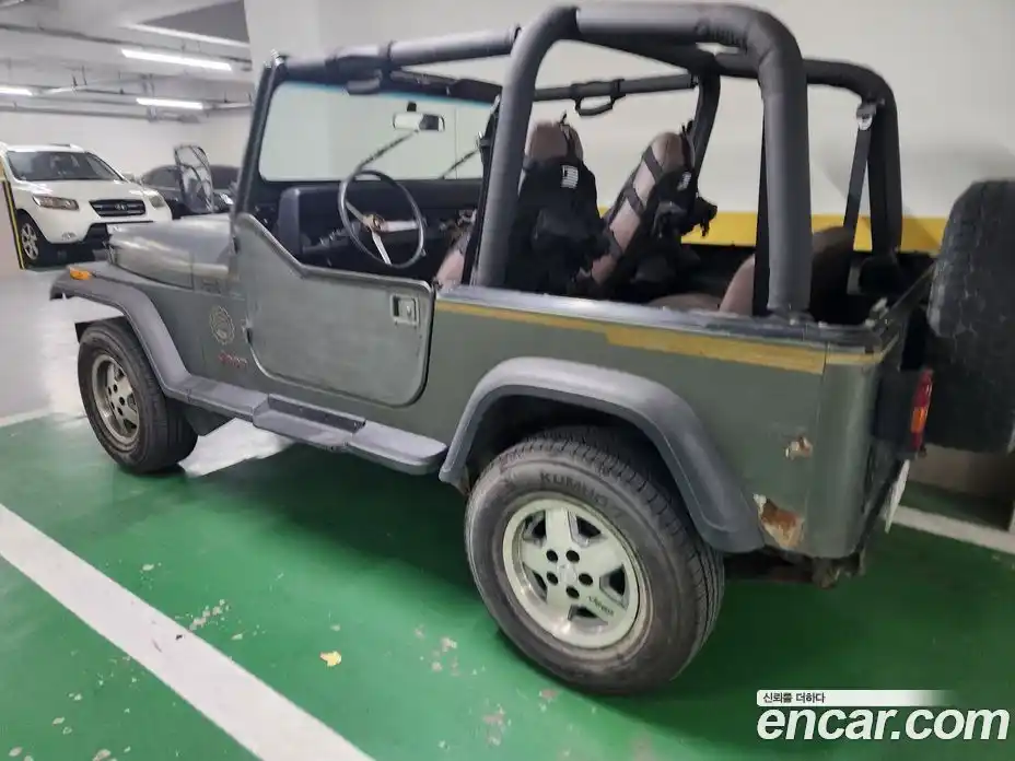 Jeep Wrangler 1992 2.5 механика в Москве № 896719, фото 4