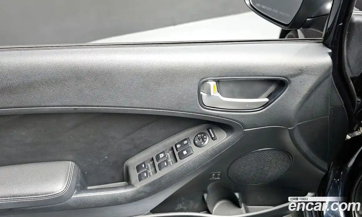 Kia K3 2016 1.6 Автомат в Москве № 930027, фото 16