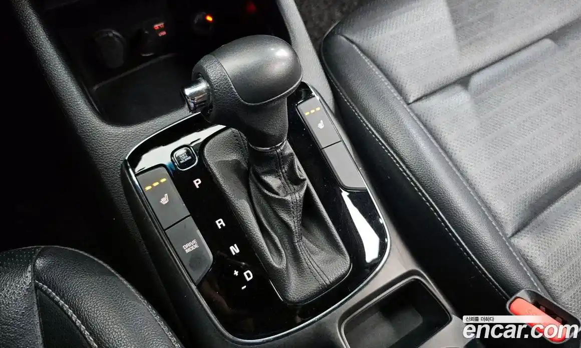 Kia K3 2016 1.6 Автомат в Москве № 930027, фото 8