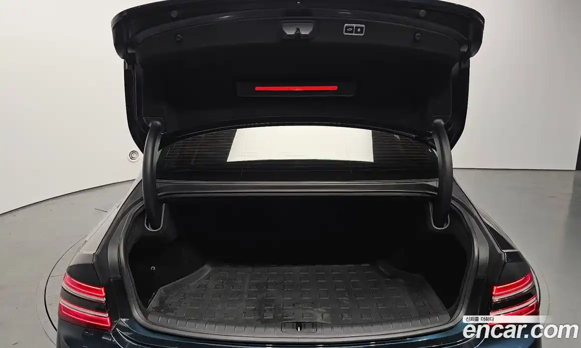 Genesis G80 2021 2.5 Автомат в Москве № 930917, фото 20