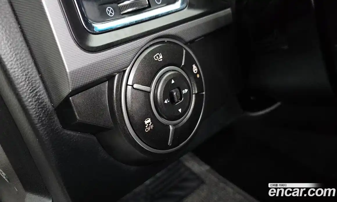 SsangYong Korando 2017 2.2 гидро в Москве, фото 16